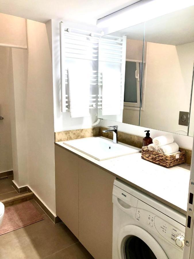 Bright Spacious Modern 3Rd Flr City Oasis-Sleeps 5 Appartement Athene Buitenkant foto